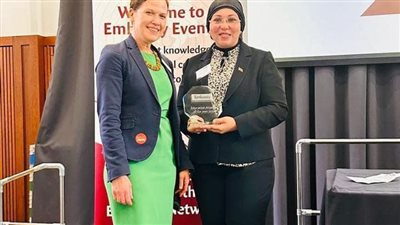 رشا كمال تفوز بجائزة أفضل ملحقية ثقافية لعام 2024