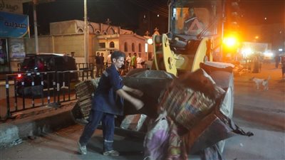 حملة مكبرة لرفع الإشغالات بشارع الحكمة وميدان ستوته بطنطا 