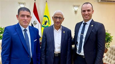 محافظ شمال سيناء يستقبل مدير النيابة الإدارية بالعريش