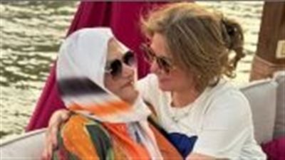 صابرين لوالدتها في عيد ميلادها: علمتينا الحفاظ على صلة الرحم والحنية 