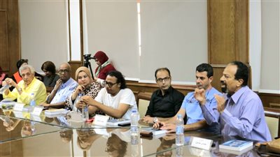 فنانون ونقاد وأساتذة مسرح يناقشون الواقع والمأمول في مهرجان المسرح المصري