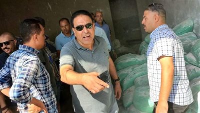 ضبط 2360 كيلو دقيق بطاحونة غير مرخصة بالفيوم 