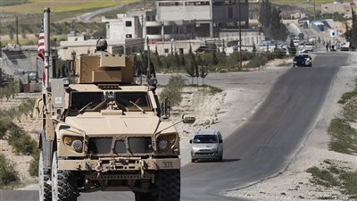 عاجل.. هجوم على قاعدة أمريكية في سوريا 