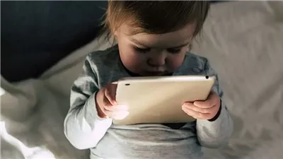 استخدام الشاشات الإلكترونية للأطفال يزيد نوبات الغضب