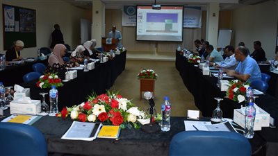 وزيرة البيئة: البحر الأحمر ملاذ آمن لسياح العالم كآخر المناطق تأثرًا بالتغيرات المناخية