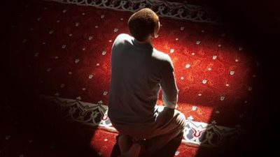 حكم ترك صلاة الفجر بسبب النوم 