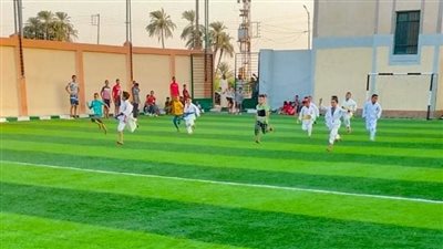 قنا تنفذ عروض رياضية لمهارات الكاراتيه بمركز شباب النصر