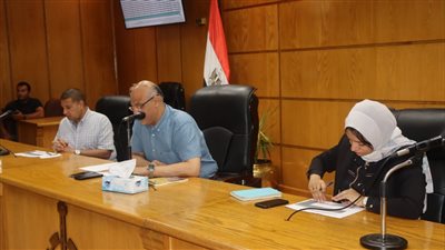 محافظ القليوبية يعقد اجتماعا بالقيادات التنفيذية لمتابعة ملف التصالح 