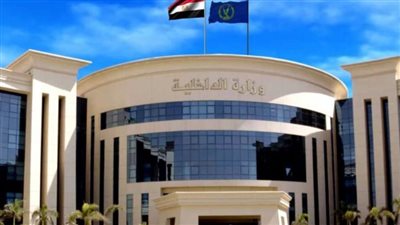 ضبط تاجر يحتكر كميات كبيرة من السجائر لرفع سعرها 