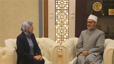 مفتي الجمهورية يلتقي رئيسة المركز القومي للبحوث الجنائية والاجتماعية