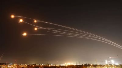 إعلام إسرائيلي: الهجوم الإيراني قد يكون الليلة أو غدًا