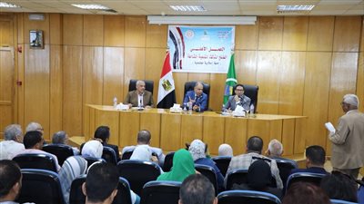 لتفعيل المشاركة فى التنمية… محافظ المنيا يؤكد دعم الكيانات الإجتماعية والتنموية والحزبية 