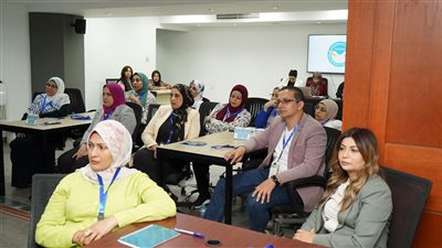 افتتاح برنامج 