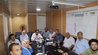 رئيس جهاز 6 أكتوبر يتابع مستجدات الأعمال الجارية بالمرافق والطرق بالحزام الأخضر