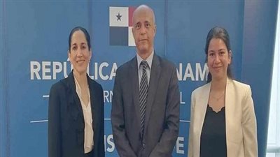 السفير المصري يبحث مع وزيرة الثقافة البنمية فرص التعاون المشترك