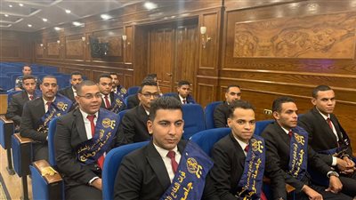 وفد طلابي بجامعة سوهاج يزور القاعدة البحرية بالإسكندرية