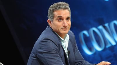 باسم يوسف.. سلسلة وثائقية وبرنامج يُعيدانه إلى الشاشة 