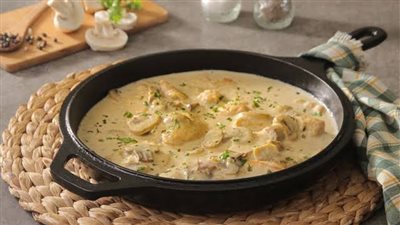 طريقة عمل بيكاتا بالمشروم… وصفة كريمية لوجبة لذيذة