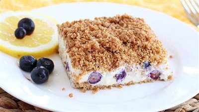 تورتة آيس كريم بالتوت والكريمة.. حلوى منعشة ومميزة للمناسبات