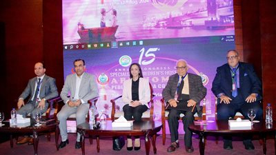 محافظ البحيرة تشهد بدء فعاليات مؤتمر  طب الأطفال 