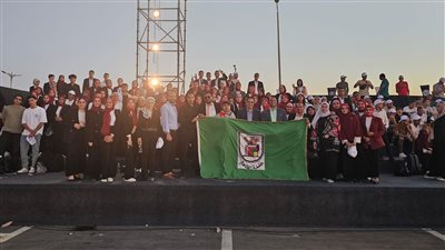 مشاركة طلاب جامعة القاهرة في ختام فعاليات رالي السيارات الكهربائية