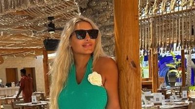 بكيني مي حلمي محط سخرية رواد السوشيال ميديا.. ومتابع: ابعدي عن الهضبة 