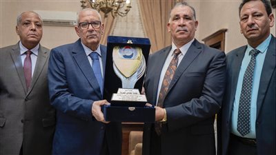 نقيب المحامين يلتقي رئيس الاستئناف لتهنئته بمنصبه الجديد