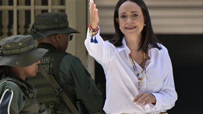 زعيمة المعارضة في فنزويلا تدعوا الشعب لمواصلة المعركة