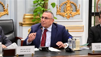 رئيس الوفد: مشروع قانون الإجراءات الجنائية يحقق مزيداً من الحقوق والحريات للشعب المصري