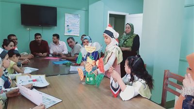 محافظ أسيوط: لقاء توعوي للطلاب ودهان البلدورات والأرصفة بمركز الغنايم 