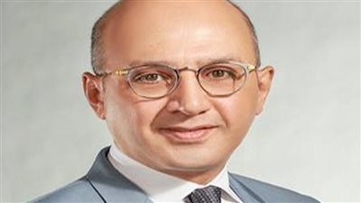 رؤية منقوصة.. هشام حسين يسأل وزير التعليم عن ضوابط التطوع لسد عجز المعلمين 