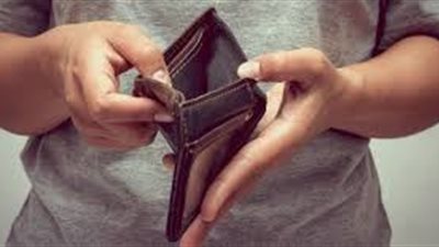 لماذا يُضيق الله الرزق على عباده؟ 