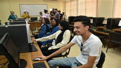 كليات شاغرة لطلاب شُعبة الأدبي.. التربية وآداب وحقوق وتربية نوعية وتربية رياضية
