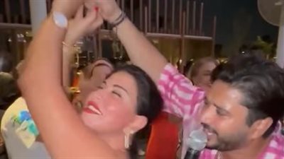 وصلة رقص جومانا مراد مع مصطفى حجاج في الساحل الشمالي .. صور