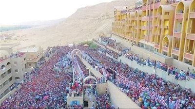 بالترانيم‭ ‬والزغاريد‭.. ‬  الآلاف‭ ‬يجتمعون‭ ‬فى‭ ‬محبة ‭ ‬‮«‬أم‭ ‬النور‮»‬‭ ‬  بأسيوط