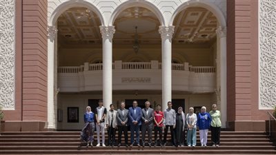 أوائل الثانوية العامة يتفقدون الجامعة البريطانية في مصر