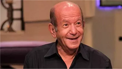 أول تعليق من لطفي لبيب بعد تكريمه بمهرجان الإسكندرية السينمائي 