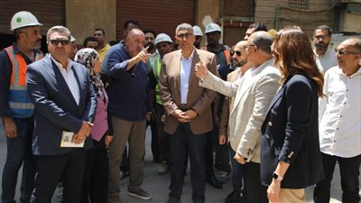 محافظ الجيزة يتفقد تجهيزات تسليم موقع المحطة 13 لمشروع الخط الرابع لمترو الأنفاق 