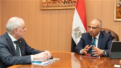 وزير الري يبحث مع السفير الأسترالي بمصر سبل تعزيز التعاون بين البلدين 