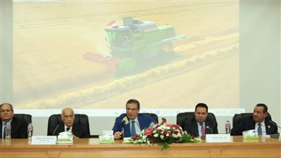 وزير الزراعة: مهمتي دعم الفلاح وإزالة العقبات أمام المستثمرين 