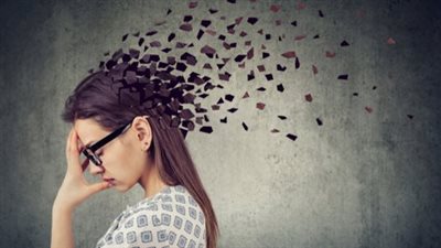 مشاهدة التلفاز لأكثر من 5 ساعات يوميًا يزيد خطر الإصابة بالخرف