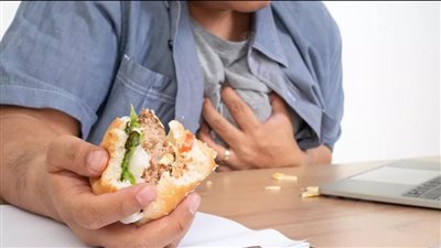 الأطعمة الممنوعة لمريض الكوليسترول.. دليلك للحفاظ على صحة القلب