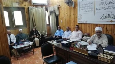 قنا الأزهرية تعقد اجتماعاً لمناقشة استعدادات امتحانات الثانوية
