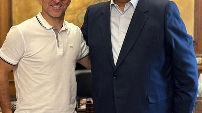 بابا فاسيليو يحدد ملامح جهازه الفني ويطلب مساك سوبر وهداف من طراز فريد