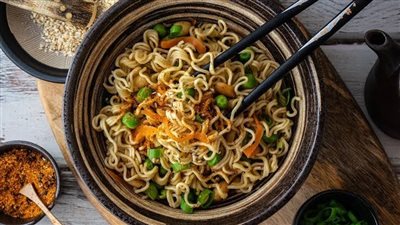 طريقة تحضير إندومي صحية ولذيذة في المنزل بمكونات طبيعية