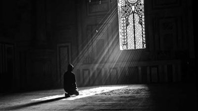 مواقيت رفع الأذان وموعد صلاة الجمعة في عدد من المدن اليوم 