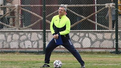 محمد سلامة: بابا فاسيليو يحصل على راتبه بالجنيه المصري