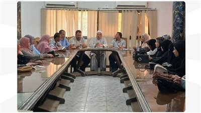 وزارة العمل تنظم ندوات لمكافحة العنف والتحرش بمنشآت عمل المنيا