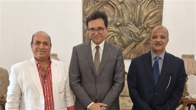 وزير الثقافة يستقبل إدارة الغردقة لسينما الشباب ويستعرض تفاصيل الدورة الثانية للمهرجان