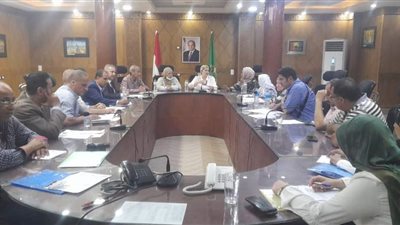 مدير تعليم القليوبية تجتمع مع مدير هيئة الأبنية التعليمية